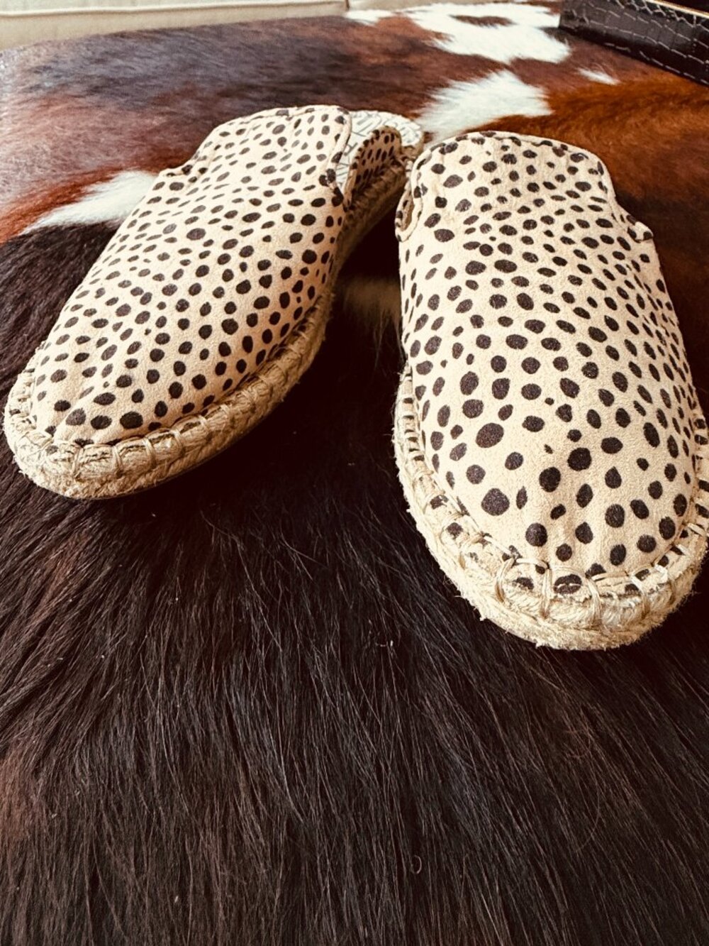 DOLCE VITA LEOPARD PRINT ELAINE ESPADRILLE MULE - SZ 7.5